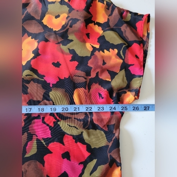Vntg Liz Baker Floral Print Blouse Size 1X in Red - Picture 7 of 7